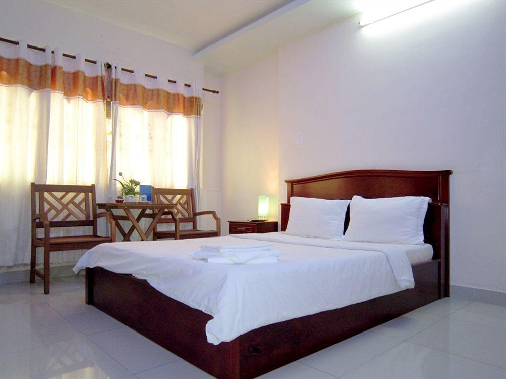 Mai Phuong Thao Hotel Ho Chi Minh City Exterior photo